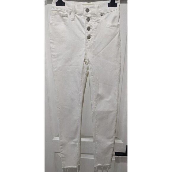Madewell | 9" Mid-Rise Skinny Jeans in Pure White - Picture 4 of 13